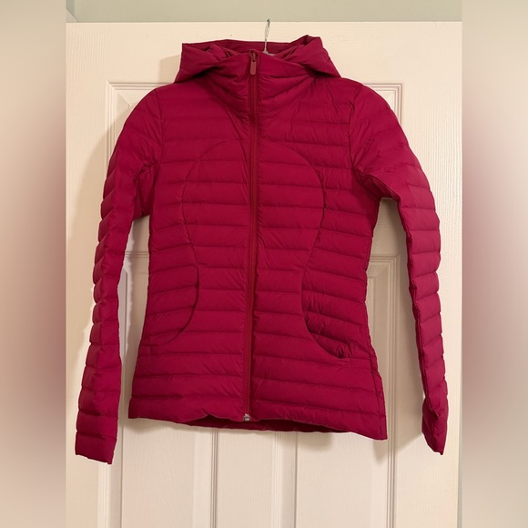 Lululemon Pack It Down Jacket- Size 4